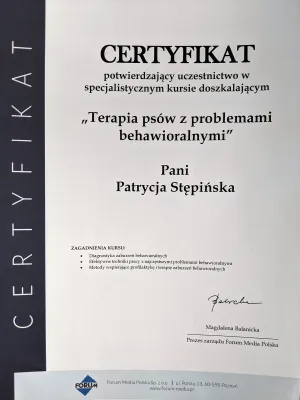 Dyplom Terapia psów z problemami behawioralnymi - Martyna Woszczyło - Agata Kokocińska Kusiak